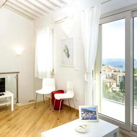 Appartamento Charme E Relax *